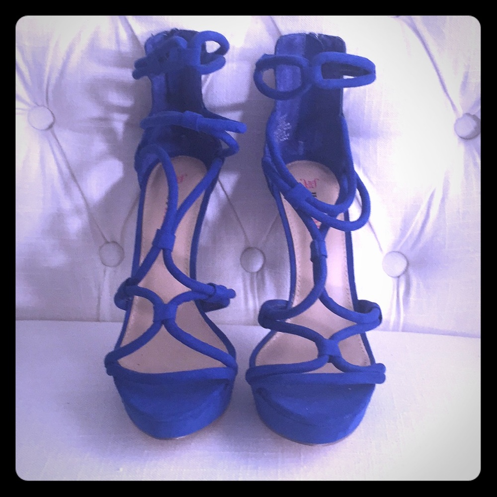Blue JustFab heels